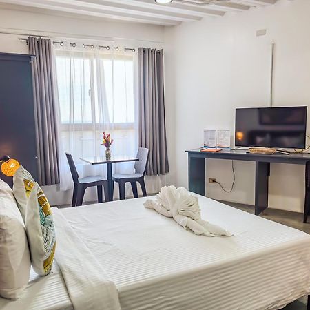 פוארטו גאלרה Av Suites מראה חיצוני תמונה